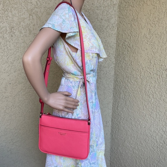 Kate Spade run around medium crossbody peachmelba NWT - Picture 9 of 16
